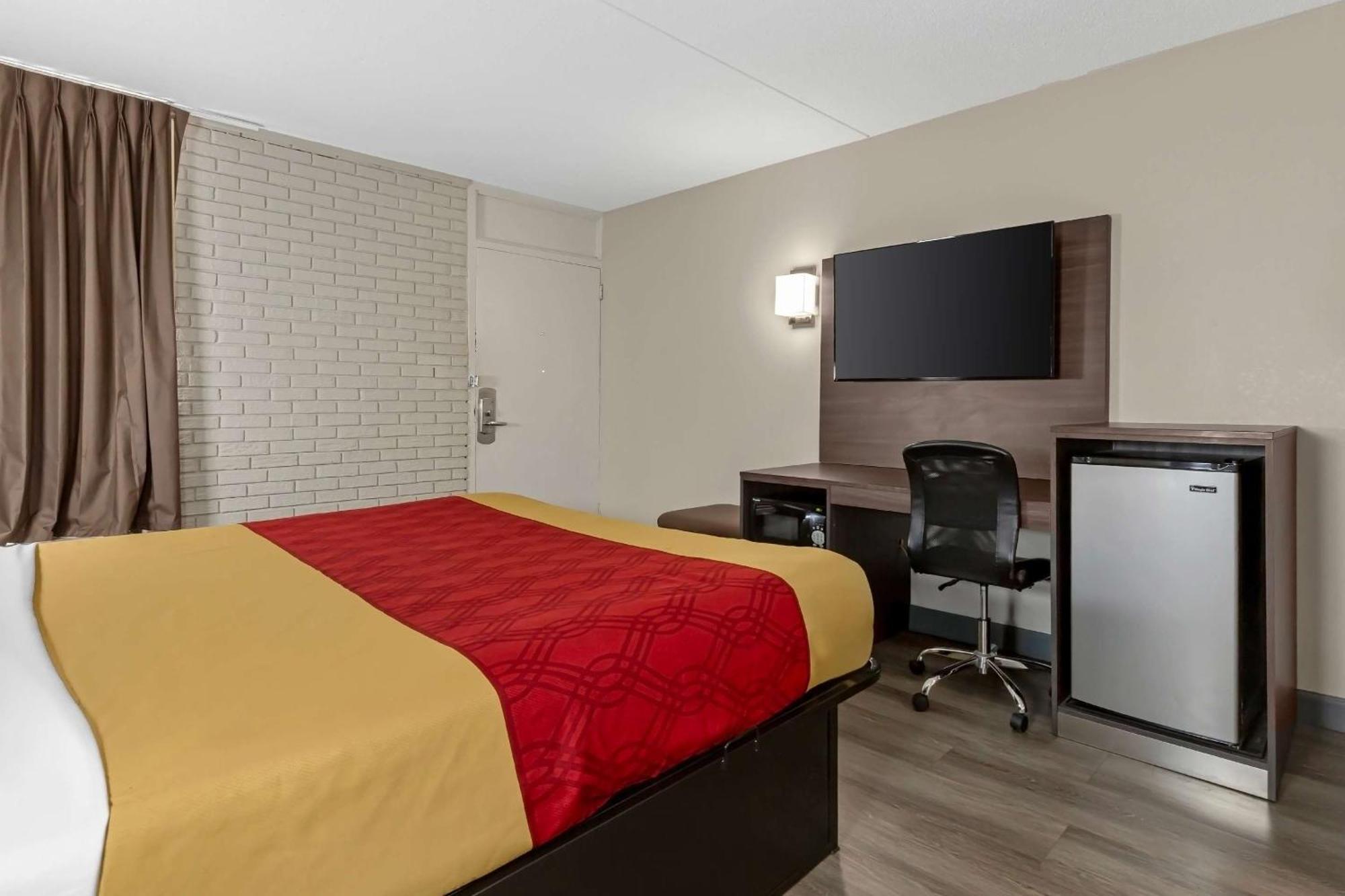 Econo Lodge Creedmoor Екстериор снимка