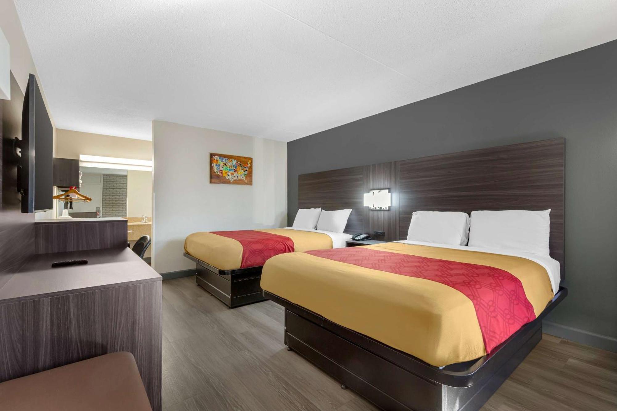 Econo Lodge Creedmoor Екстериор снимка