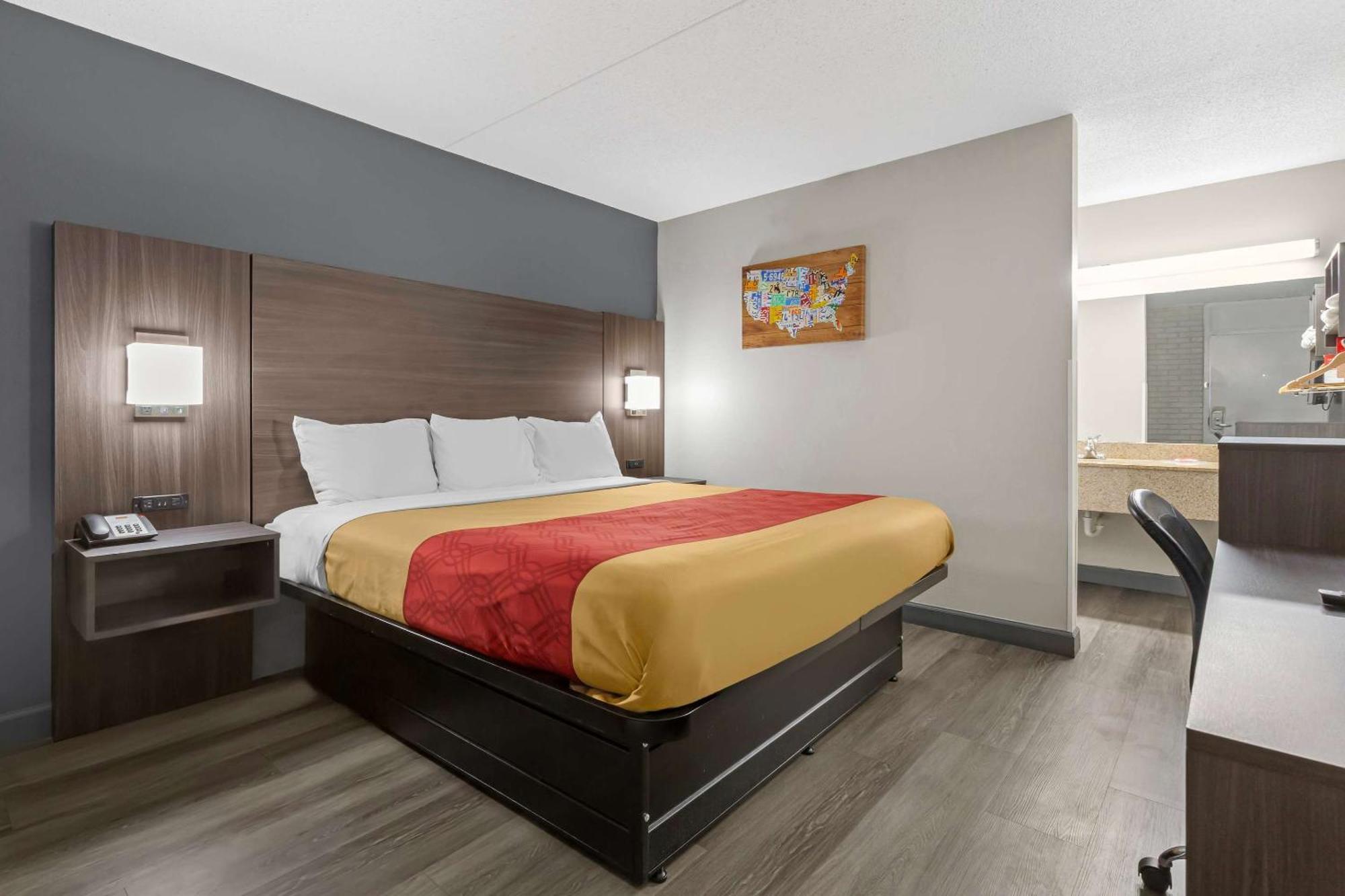 Econo Lodge Creedmoor Екстериор снимка